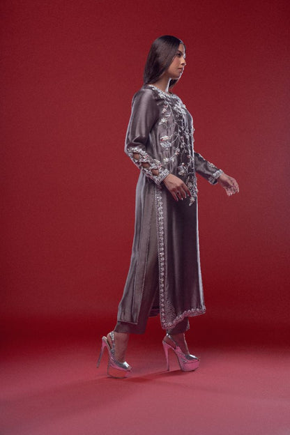 Husn-e-Mahi Mauve Handmade Suit