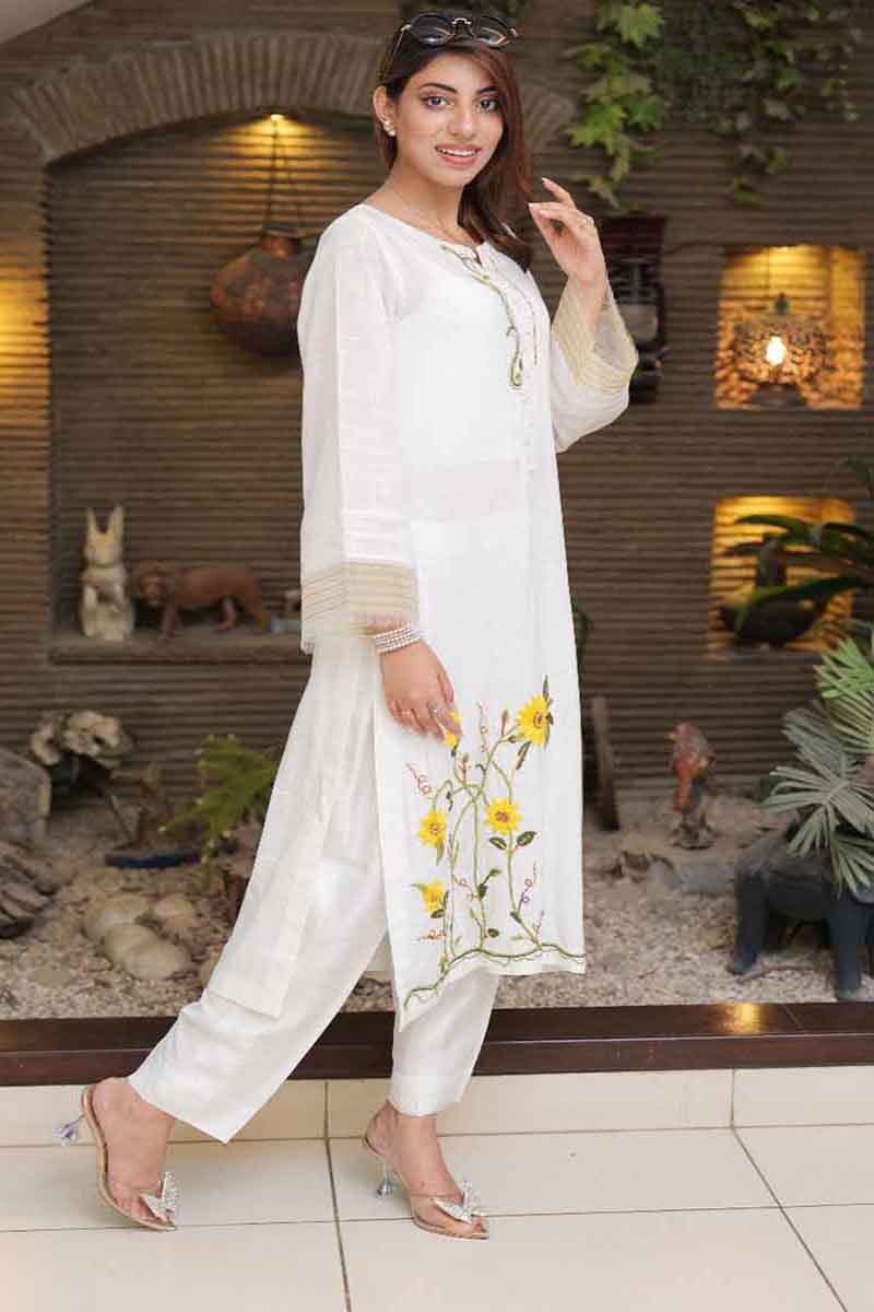 2 Piece Sunlight Blossom White Stitched Dress